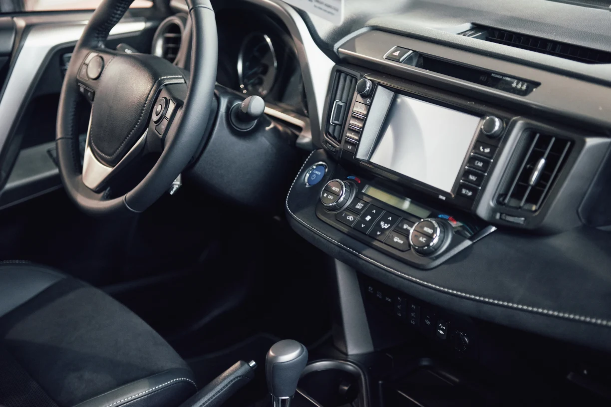 LHD car features